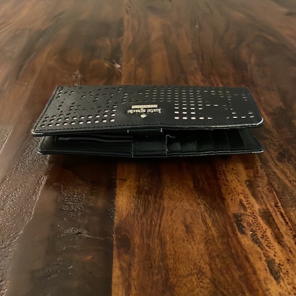 Kate Spade Large Slim Bifold Leather Wallet - Picture 5 of 5